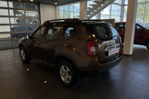 RENAULT DUSTER