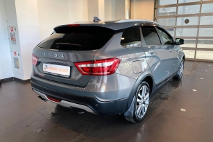 LADA VESTA
