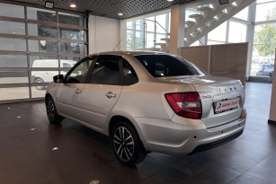 LADA GRANTA