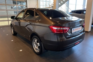 LADA VESTA