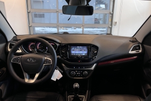 LADA VESTA