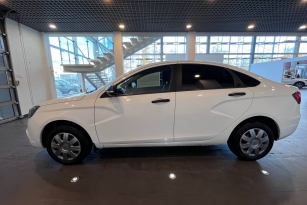 LADA VESTA