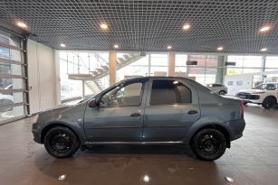 RENAULT LOGAN
