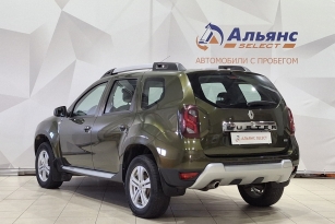 RENAULT DUSTER