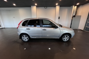 LADA KALINA