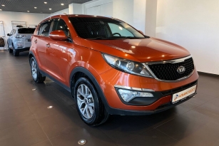 KIA SPORTAGE S