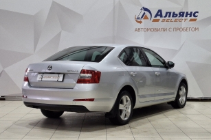 SKODA OKTAVIA
