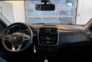 RENAULT LOGAN