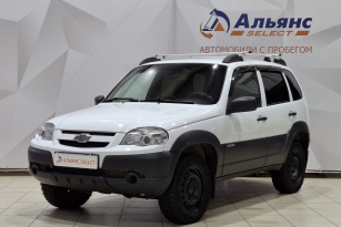 CHEVROLET NIVA