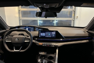 CHANGAN UNI-V