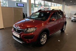 RENAULT SANDERO