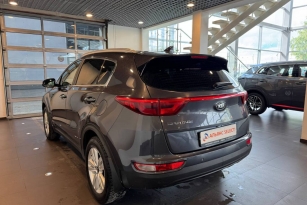 KIA SPORTAGE QL