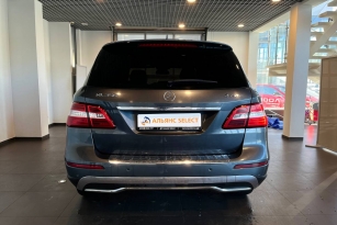 MERCEDES-BENZ MERCEDES BENZ
