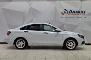 LADA VESTA