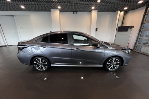 OMODA S5