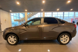 LADA VESTA