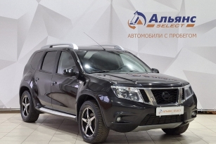 NISSAN TERRANO