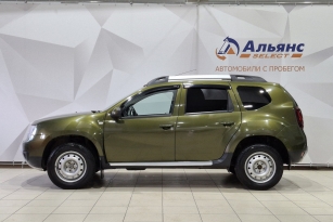 RENAULT DUSTER