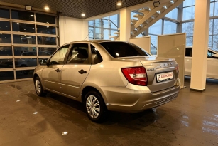 LADA GRANTA