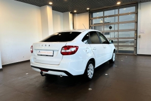 LADA GRANTA