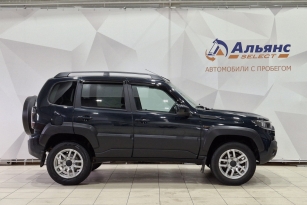 LADA NIVA TRAVEL