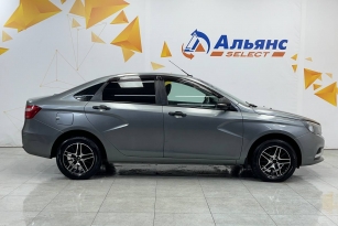 LADA VESTA