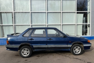 LADA 2115