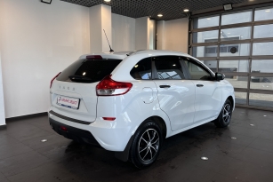 LADA XRAY
