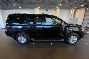 NISSAN ARMADA
