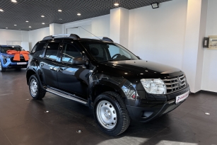 RENAULT DUSTER