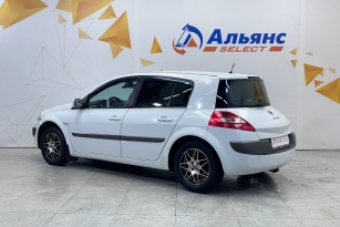 RENAULT MEGANE