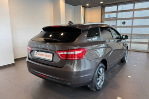 LADA VESTA