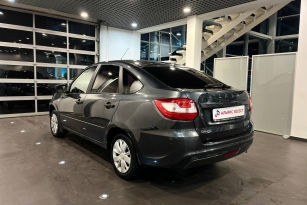 LADA GRANTA