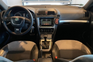 SKODA OKTAVIA