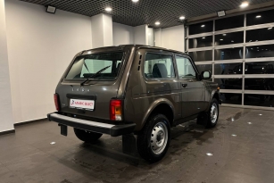 LADA 2121 (4X4)