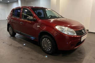 RENAULT SANDERO