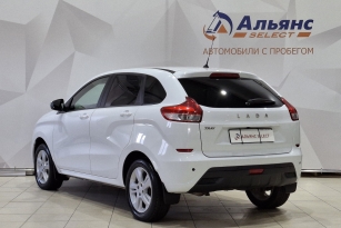 LADA XRAY