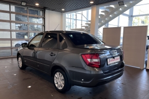 LADA GRANTA