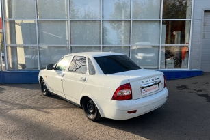 LADA PRIORA