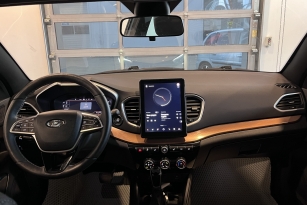 LADA VESTA