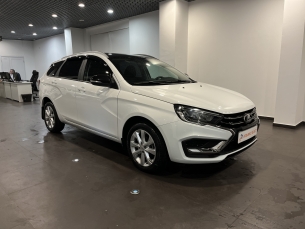 LADA VESTA