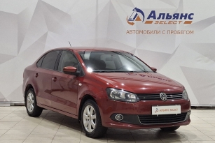 VOLKSWAGEN POLO