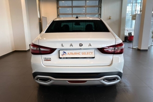 LADA VESTA