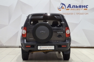 CHEVROLET NIVA