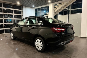 LADA VESTA