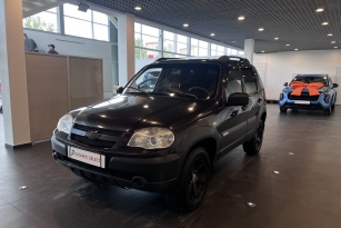 CHEVROLET NIVA