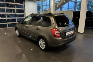 LADA KALINA