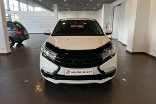 LADA XRAY