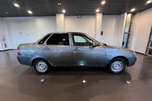 LADA PRIORA