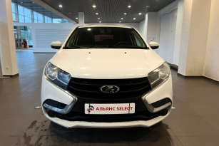 LADA XRAY
